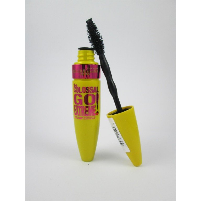 Maybelline_Mascara_Volume_Express_Colossal_Go_Extreme_Very_Black.jpg Maybelline Collosal Go Extreme Mascara Very Black X 3 - Image 1
